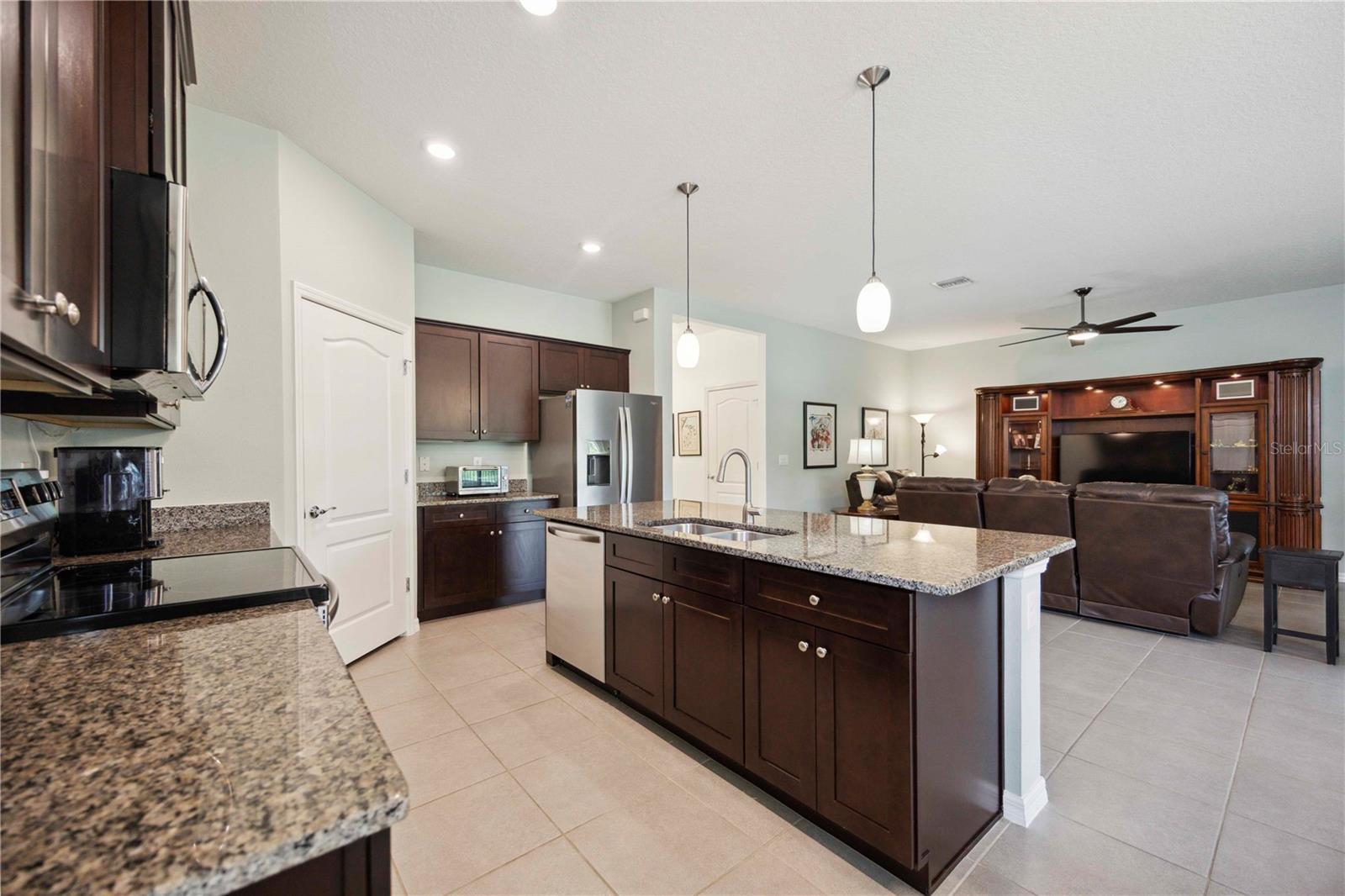 13804 WOODBRIDGE TER, LAKEWOOD RANCH, FL, 34211