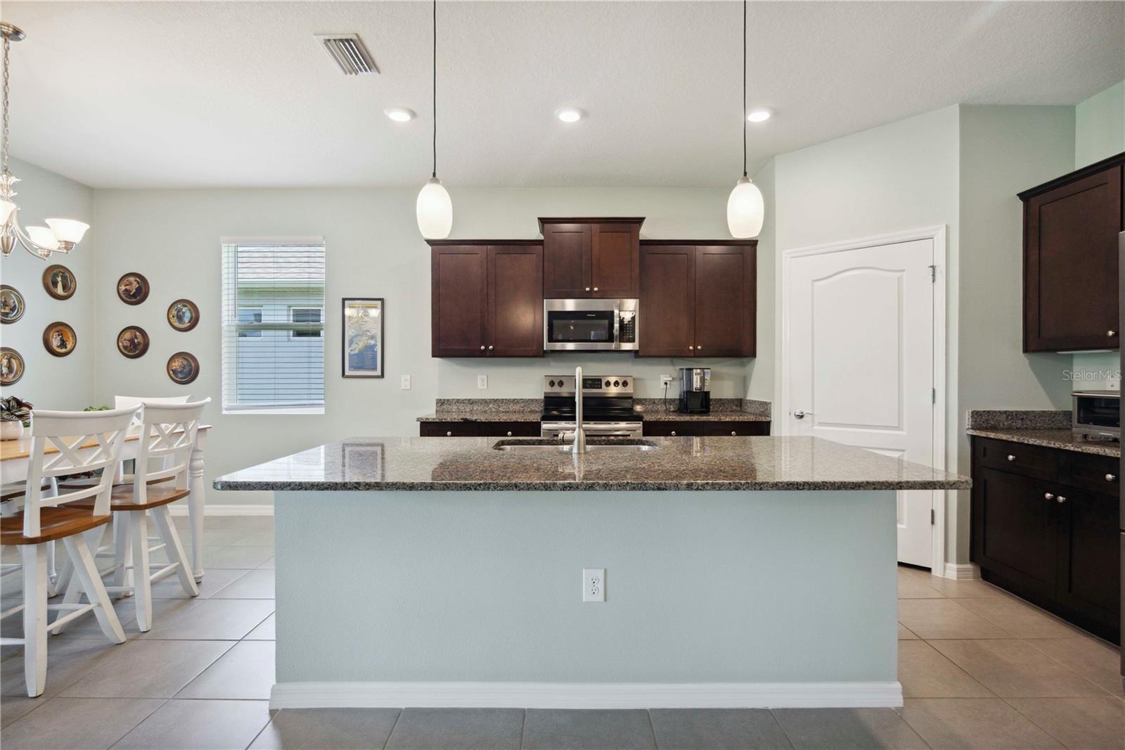 13804 WOODBRIDGE TER, LAKEWOOD RANCH, FL, 34211