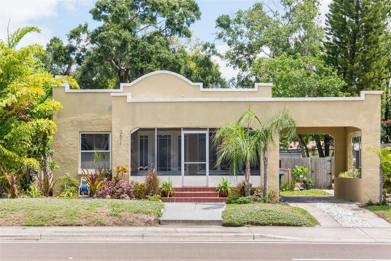 3611 W BAY TO BAY BLVD, TAMPA, FL, 33629