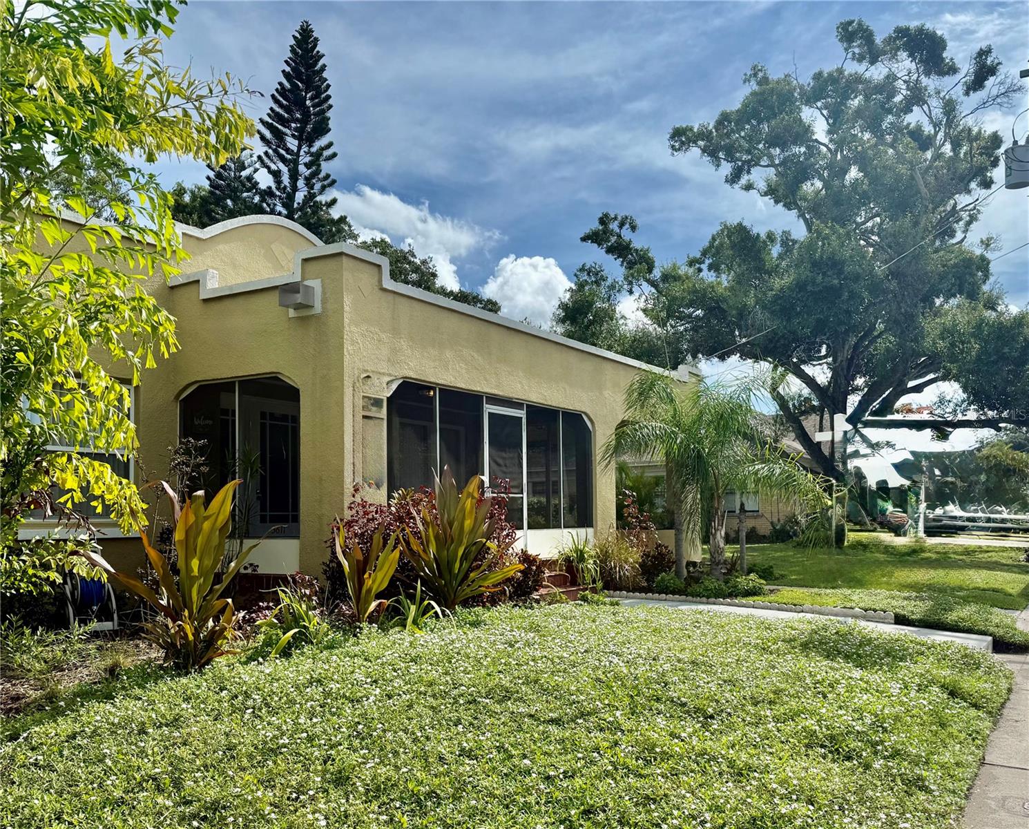 3611 W BAY TO BAY BLVD, TAMPA, FL, 33629