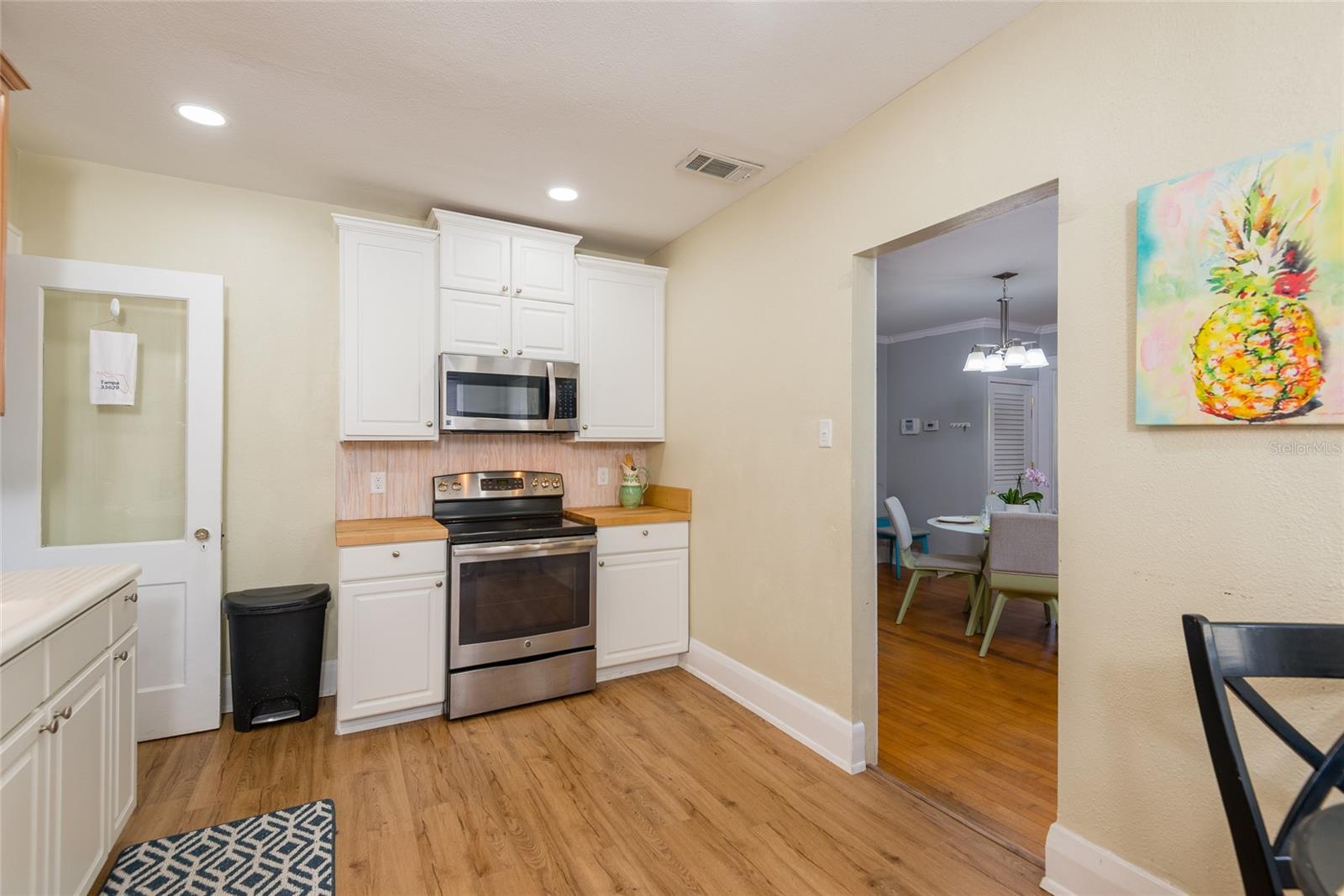 3611 W BAY TO BAY BLVD, TAMPA, FL, 33629