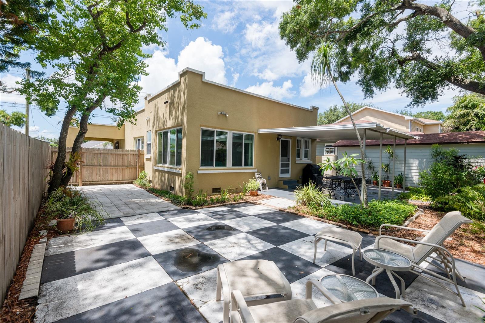 3611 W BAY TO BAY BLVD, TAMPA, FL, 33629