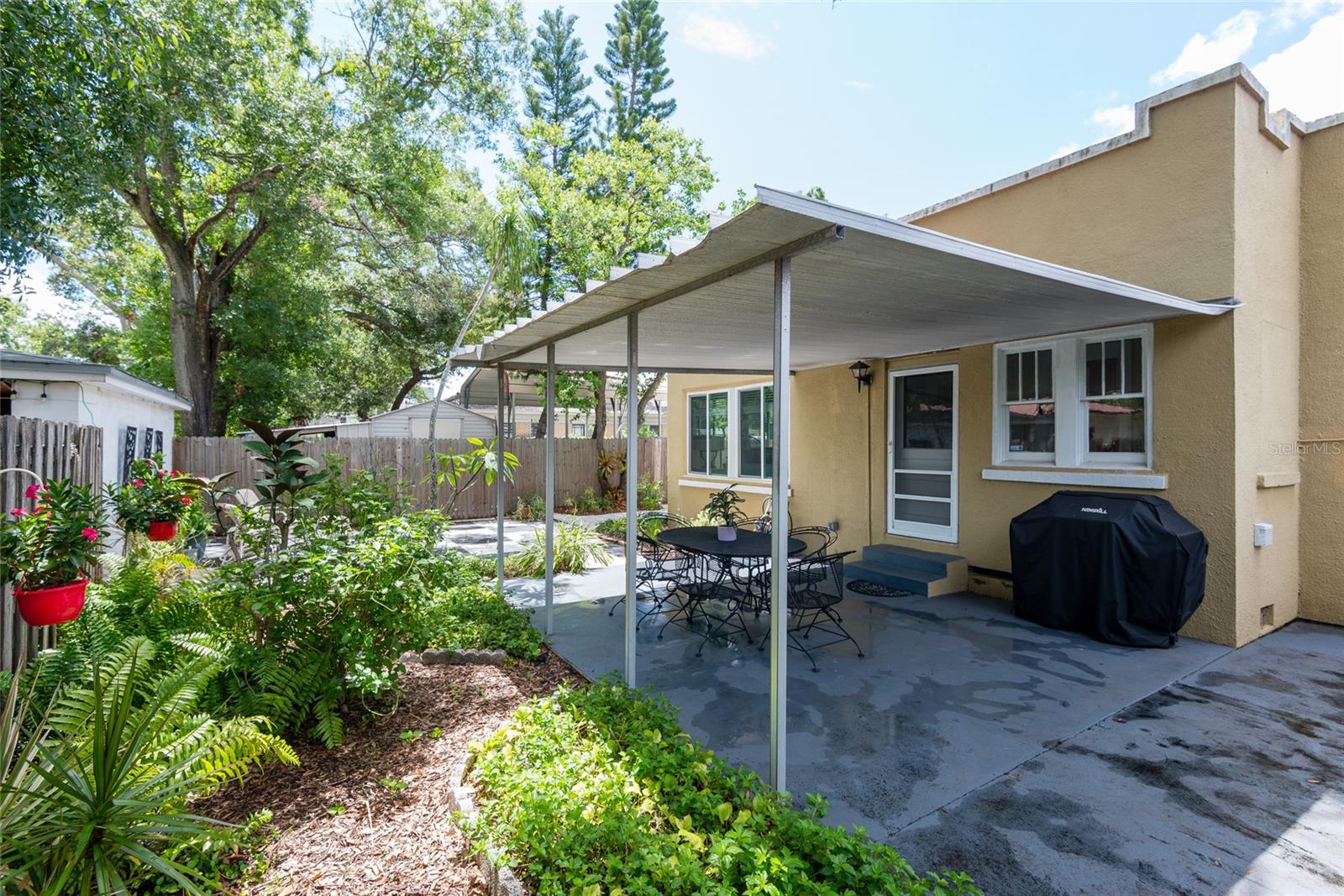 3611 W BAY TO BAY BLVD, TAMPA, FL, 33629