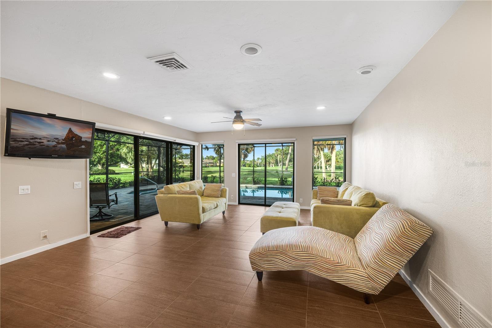 A4656355 Property Photo