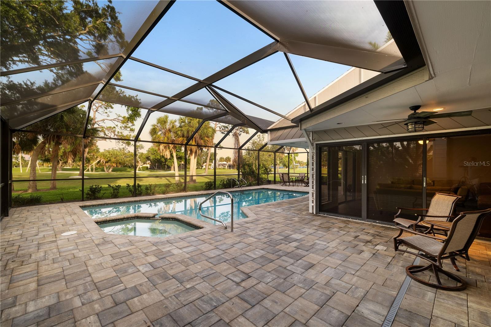 A4656355 Property Photo