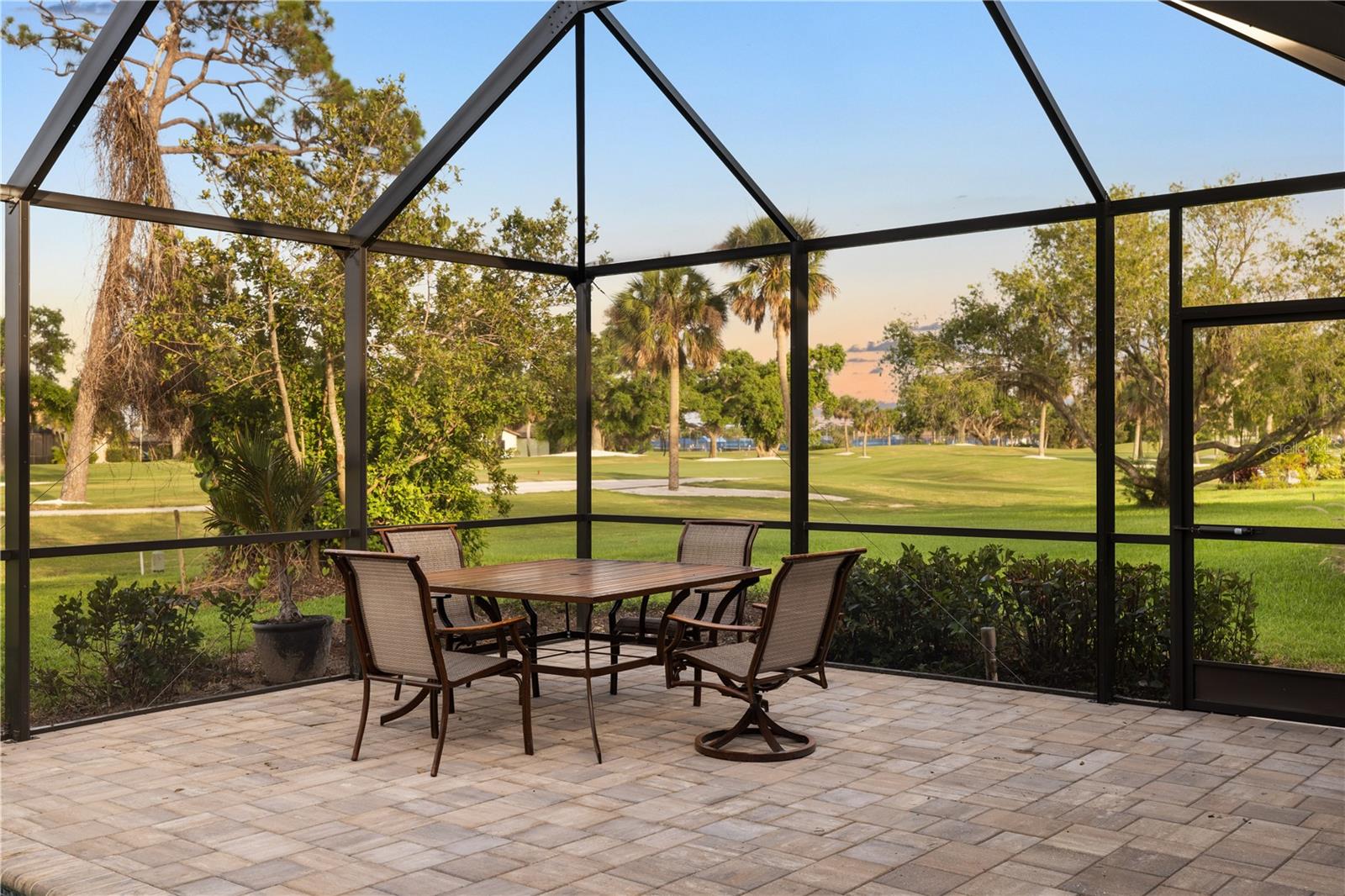 A4656355 Property Photo