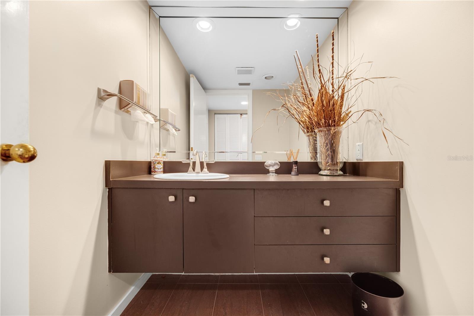 A4656355 Property Photo
