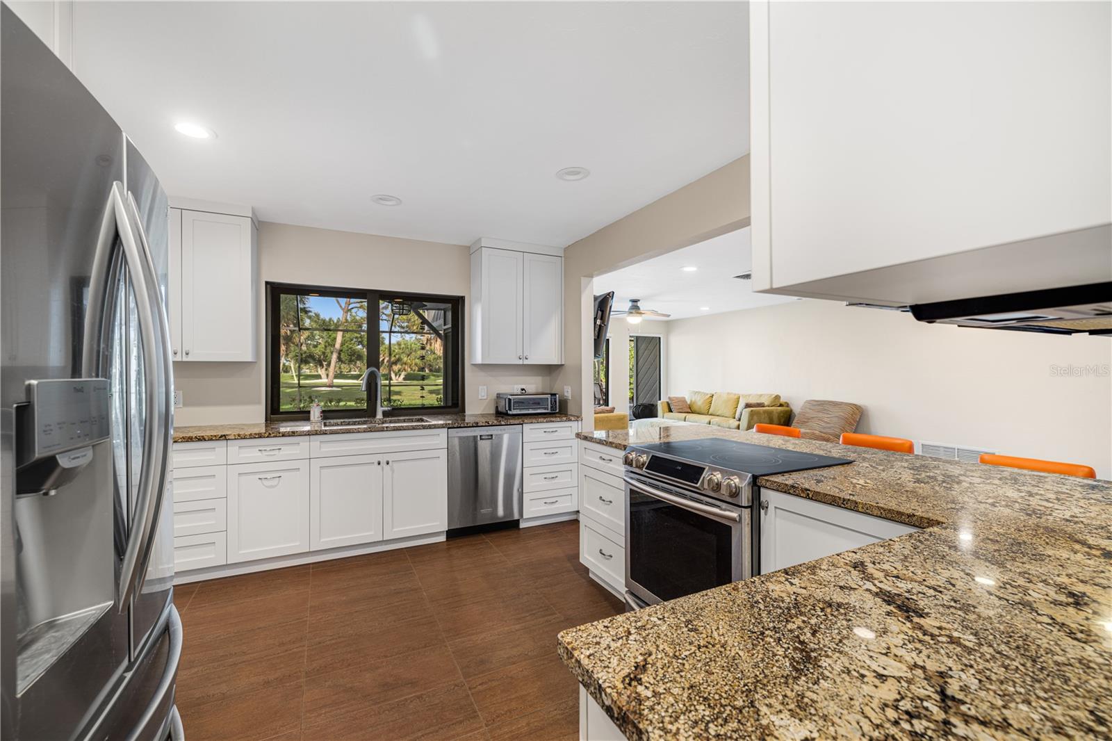 A4656355 Property Photo