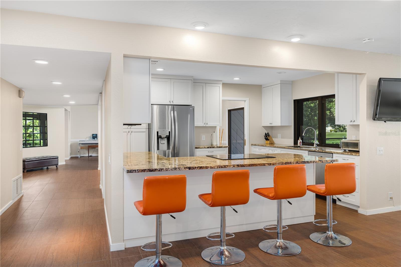 A4656355 Property Photo