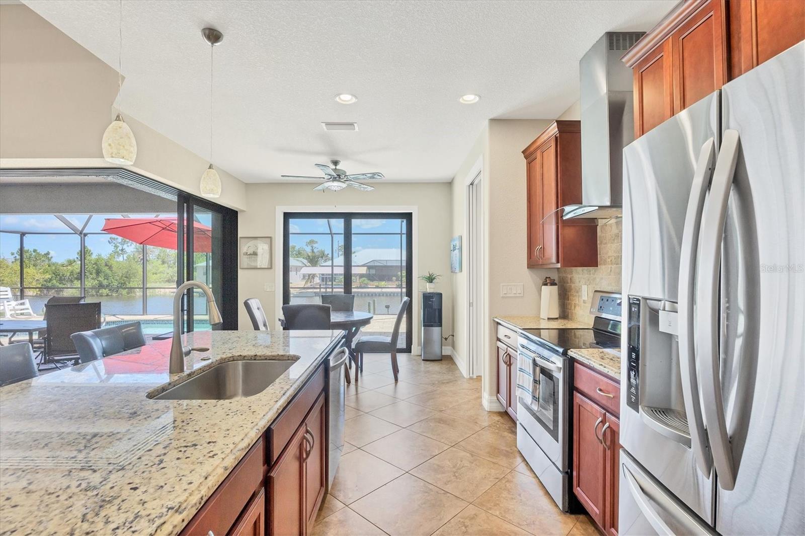 15128 HENNIPEN CIR, PORT CHARLOTTE, FL, 33981