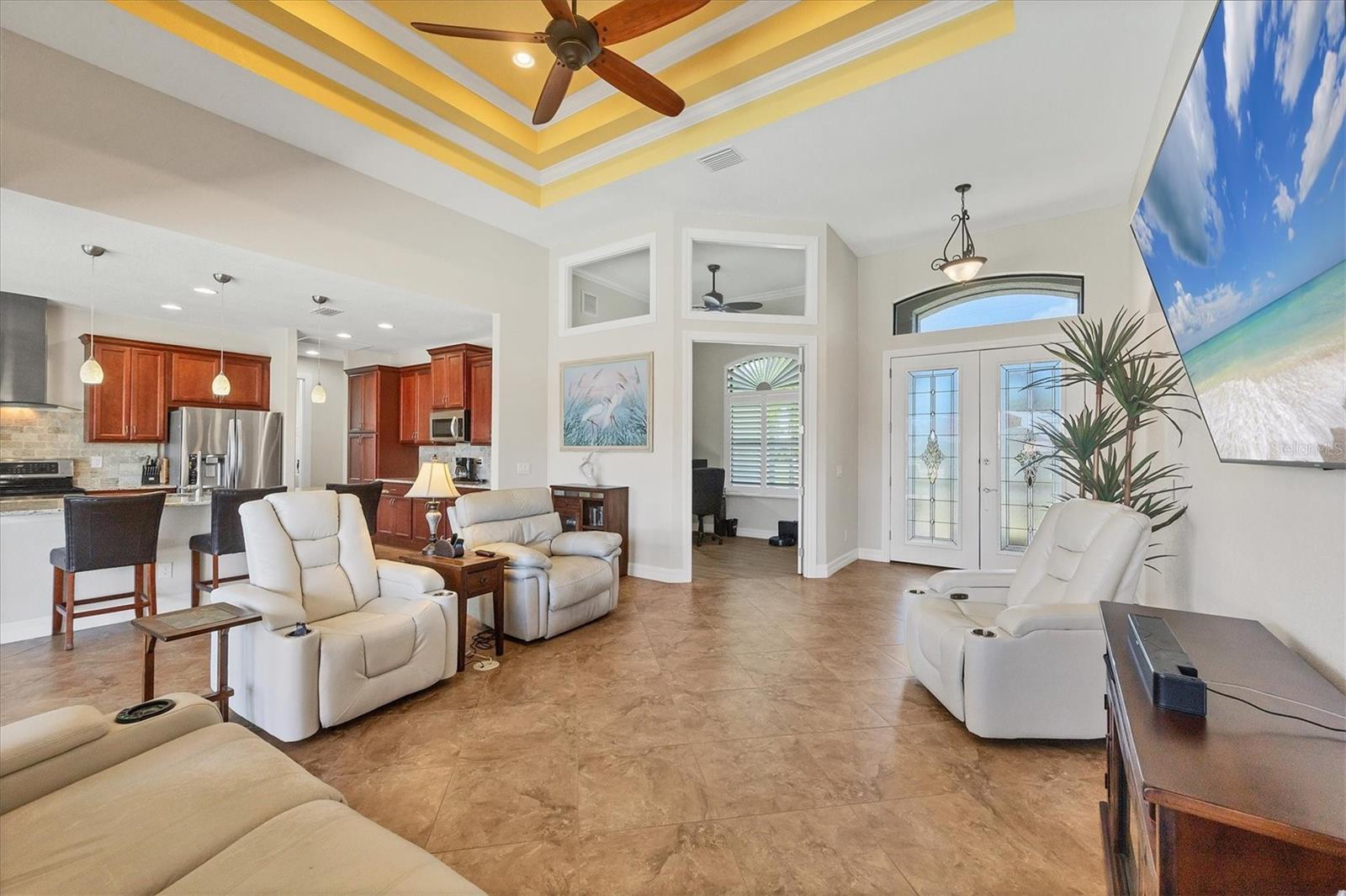 15128 HENNIPEN CIR, PORT CHARLOTTE, FL, 33981