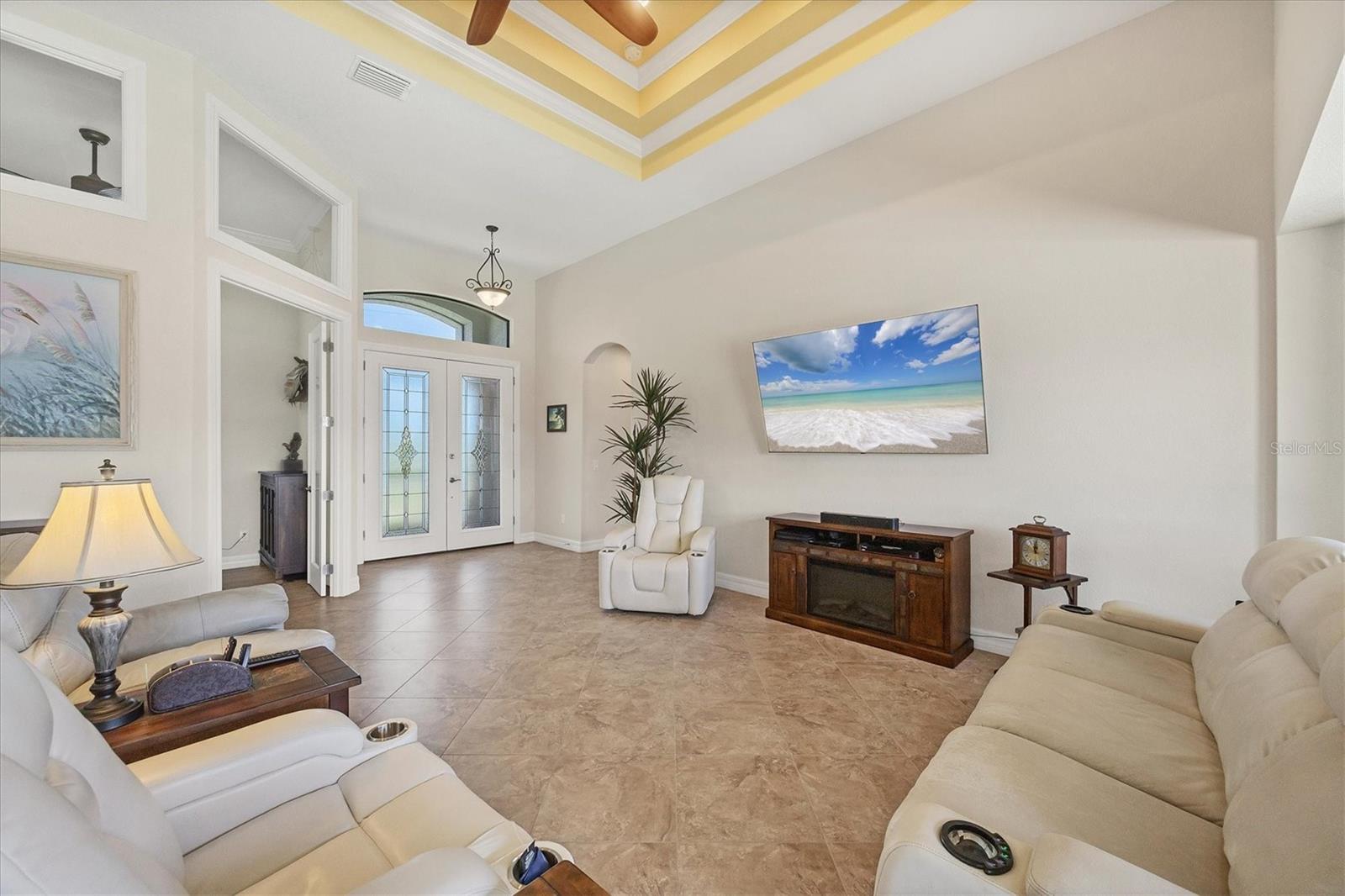 15128 HENNIPEN CIR, PORT CHARLOTTE, FL, 33981