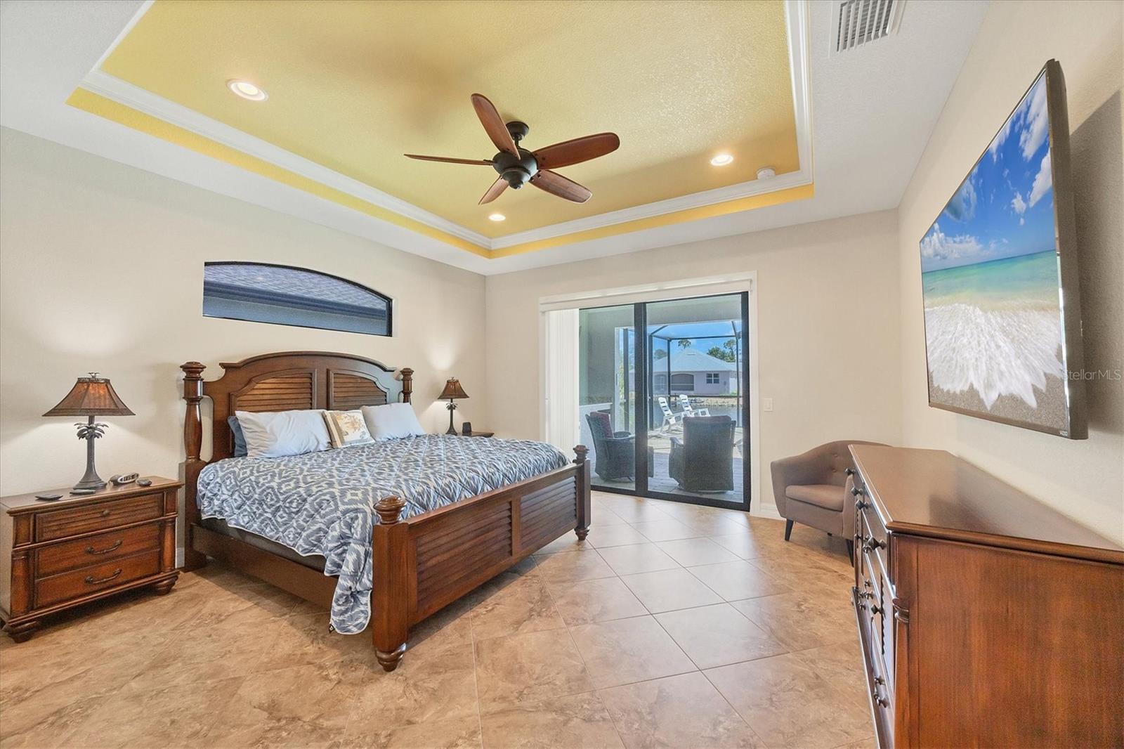 15128 HENNIPEN CIR, PORT CHARLOTTE, FL, 33981