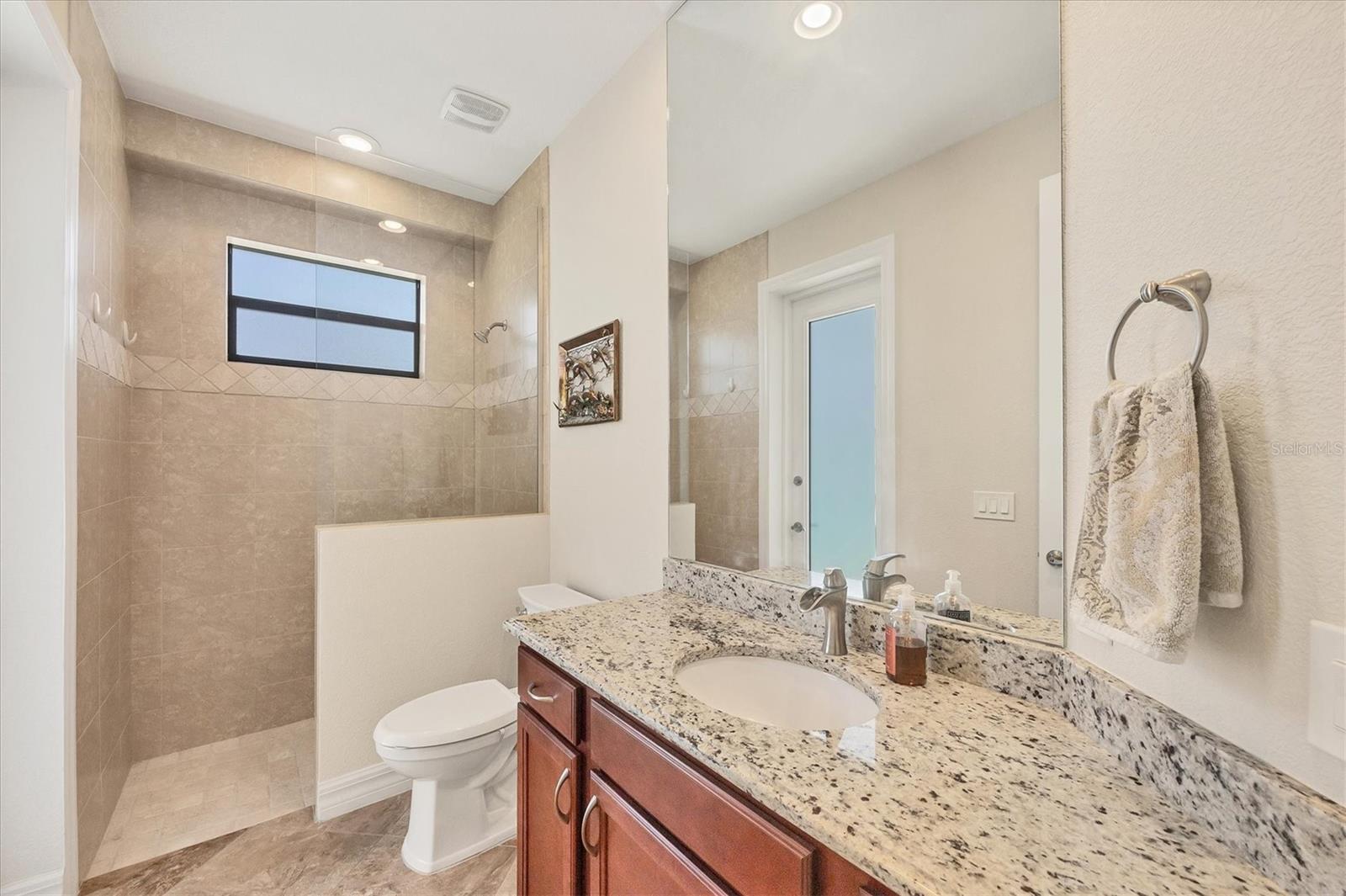 15128 HENNIPEN CIR, PORT CHARLOTTE, FL, 33981