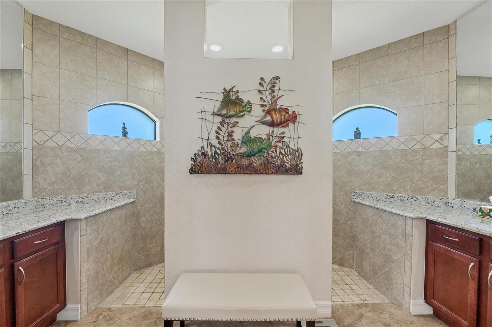 15128 HENNIPEN CIR, PORT CHARLOTTE, FL, 33981