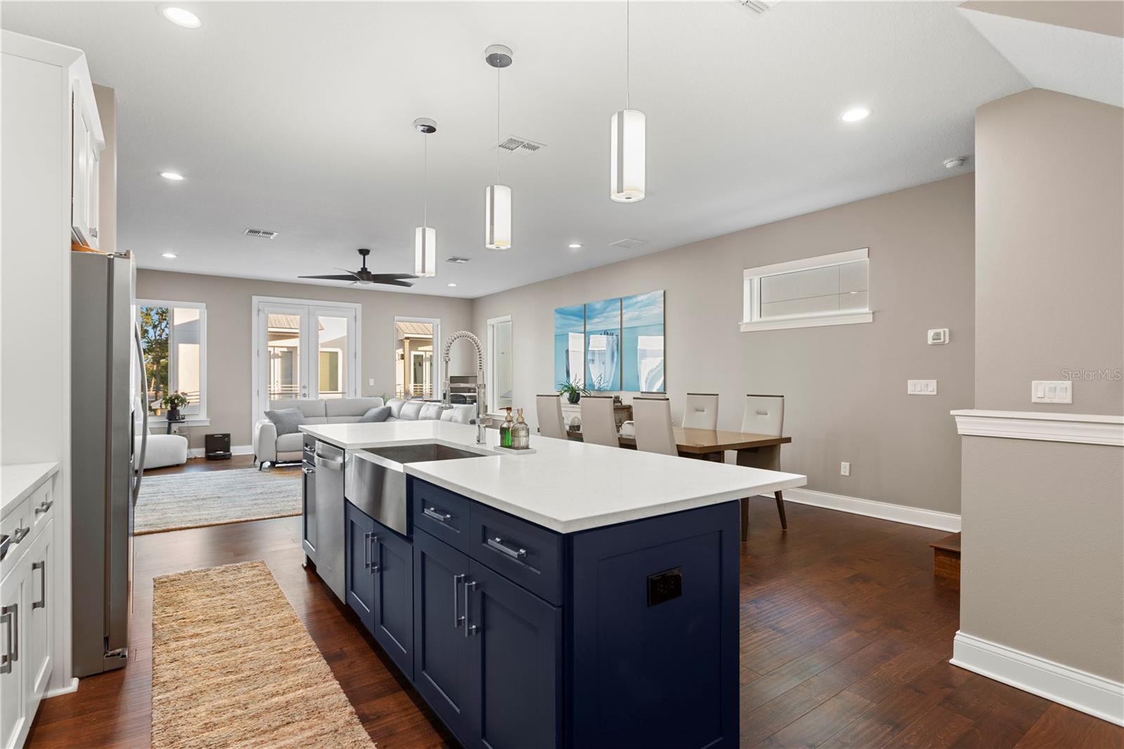 Gorgeous kitchen with quartz counter tops