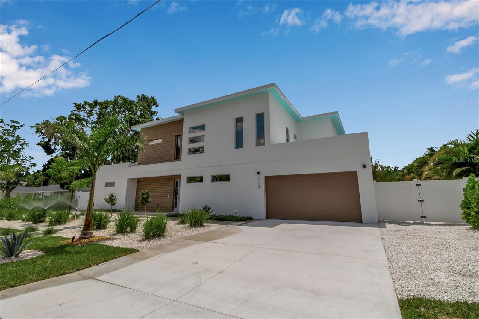 A4656371 Property Photo