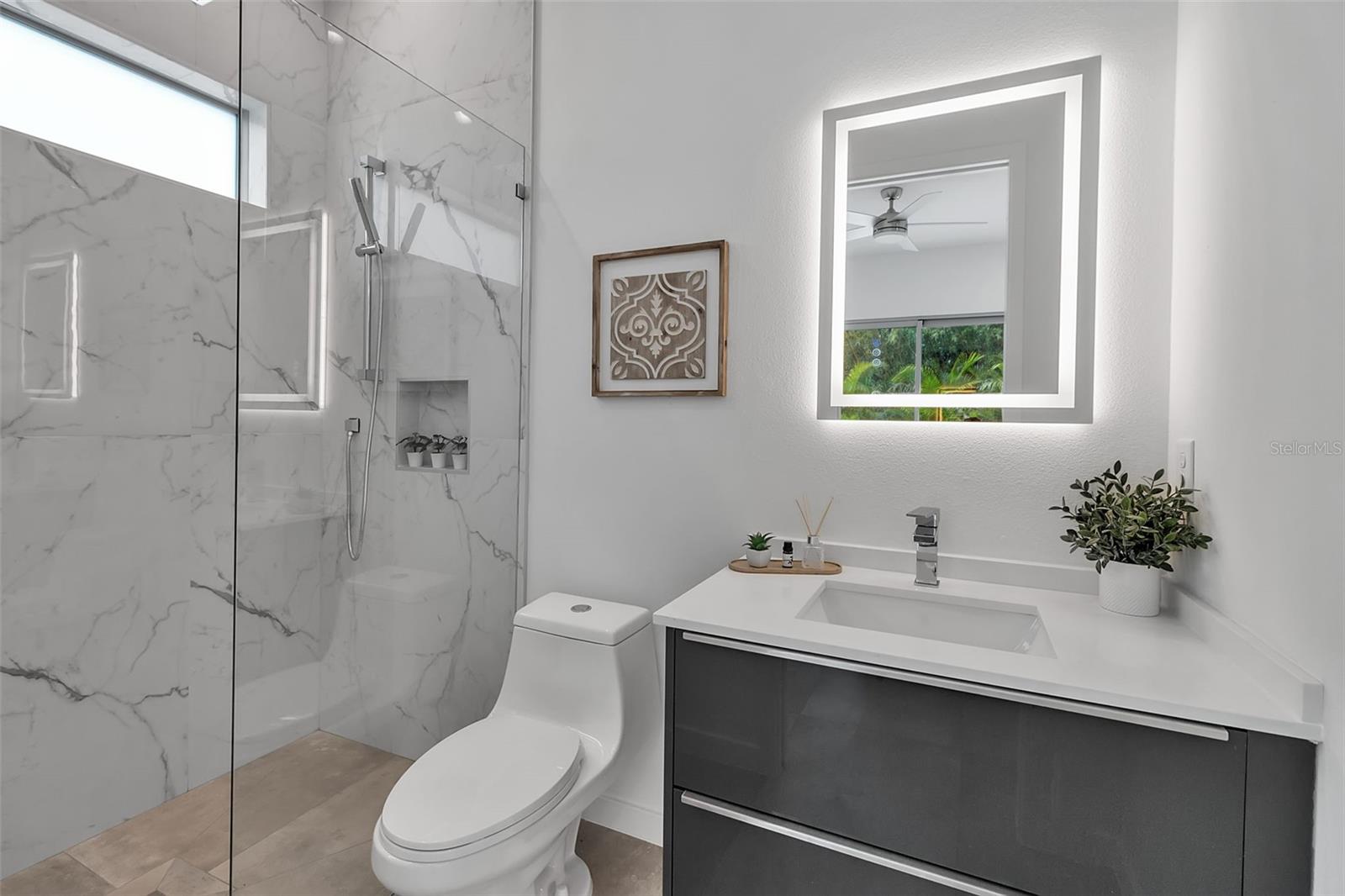 A4656371 Property Photo