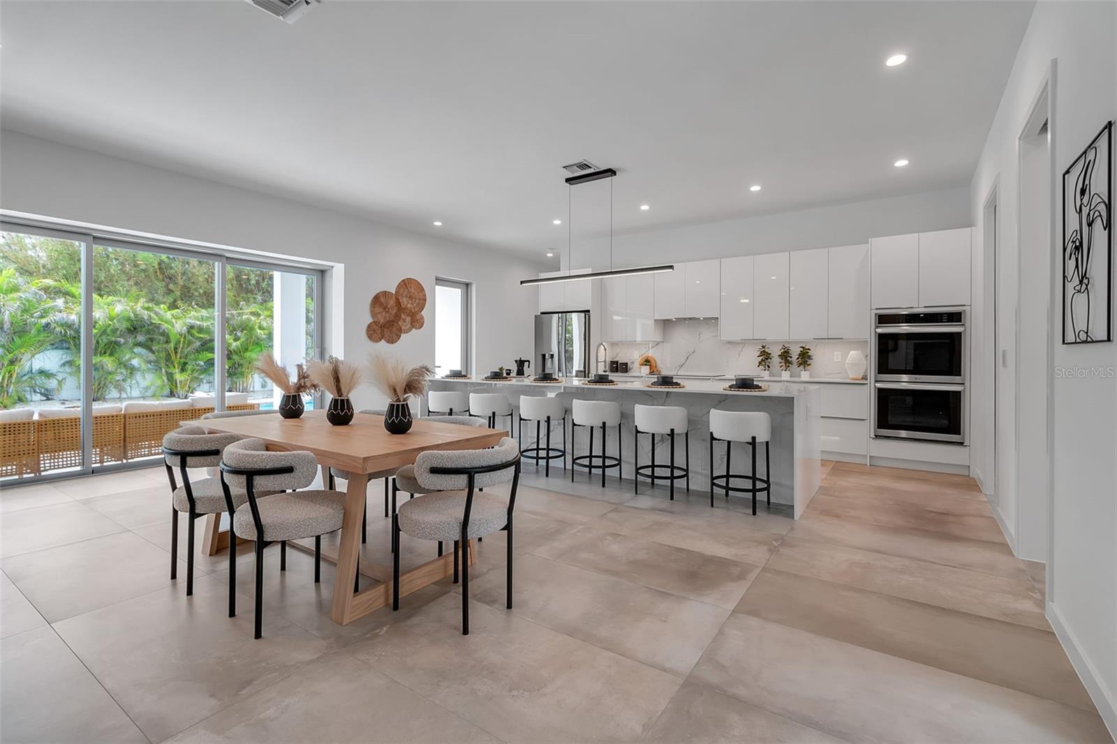 A4656371 Property Photo