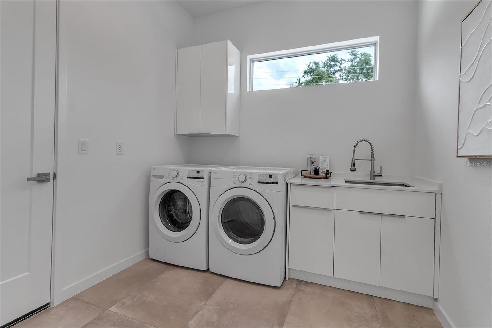 A4656371 Property Photo