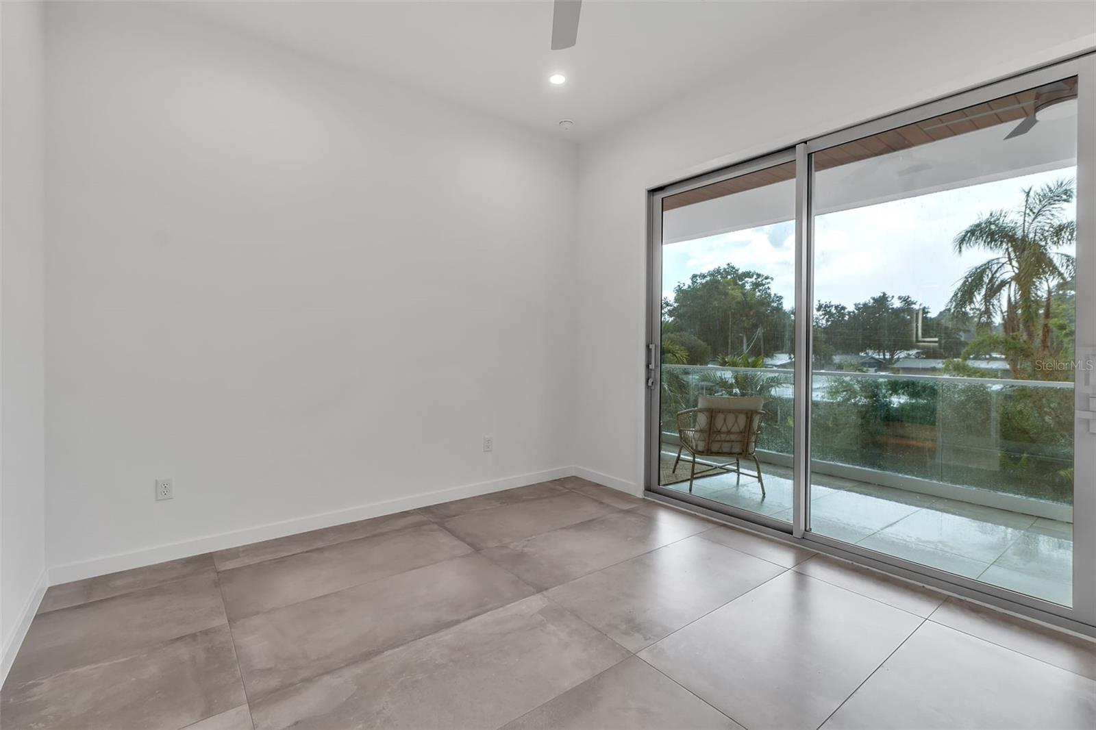 A4656371 Property Photo