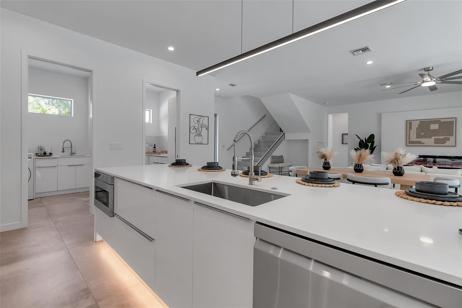 A4656371 Property Photo