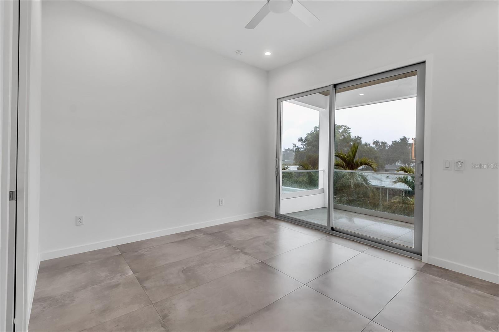 A4656371 Property Photo