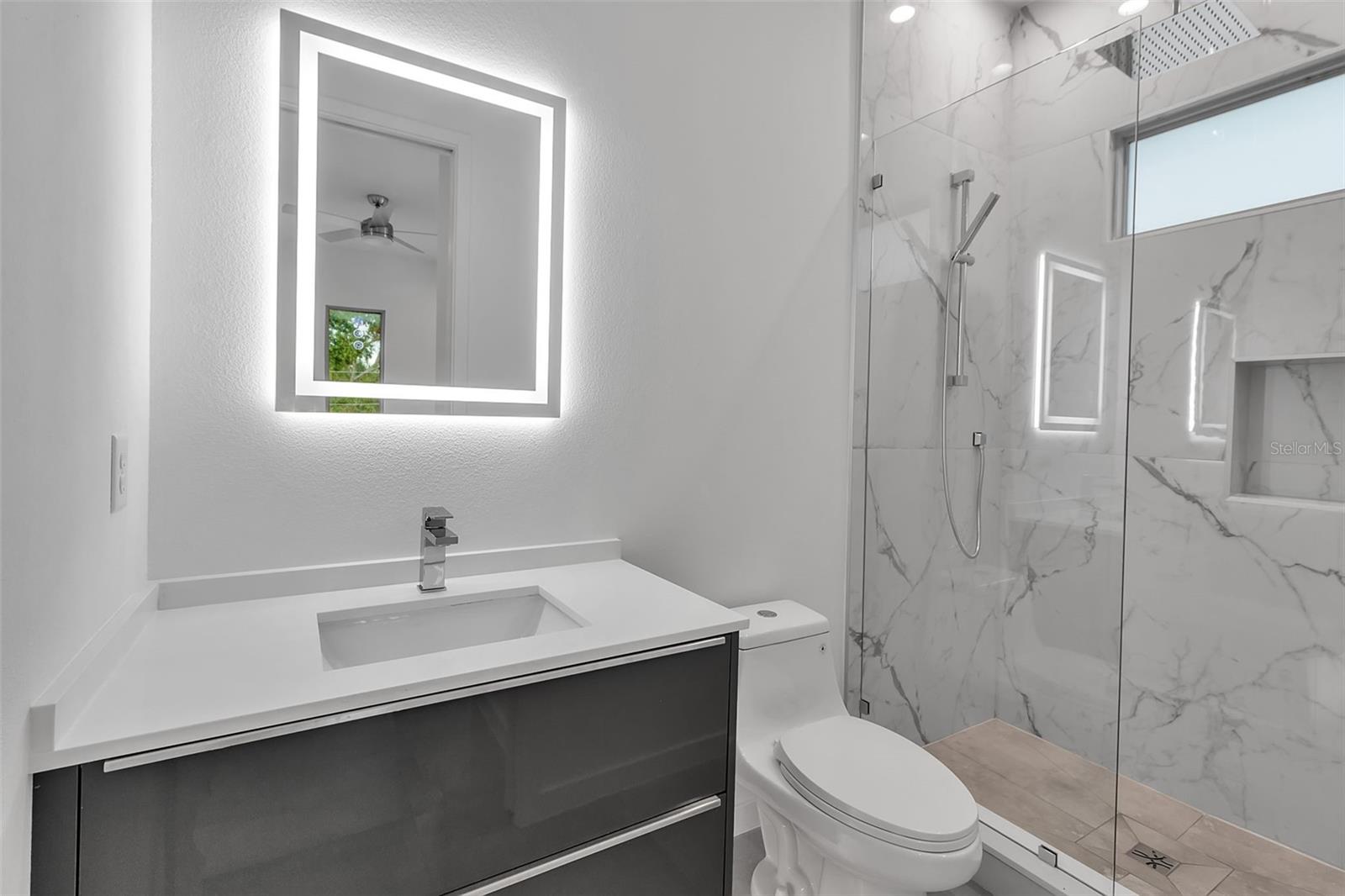 A4656371 Property Photo