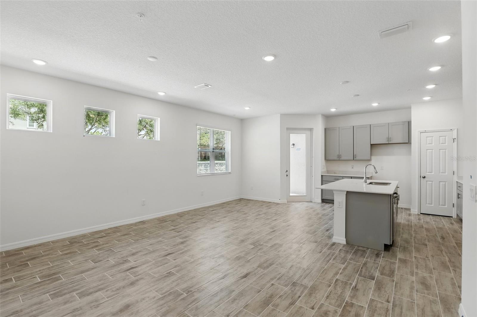 1432 SILVER LINING WAY, APOPKA, FL, 32703