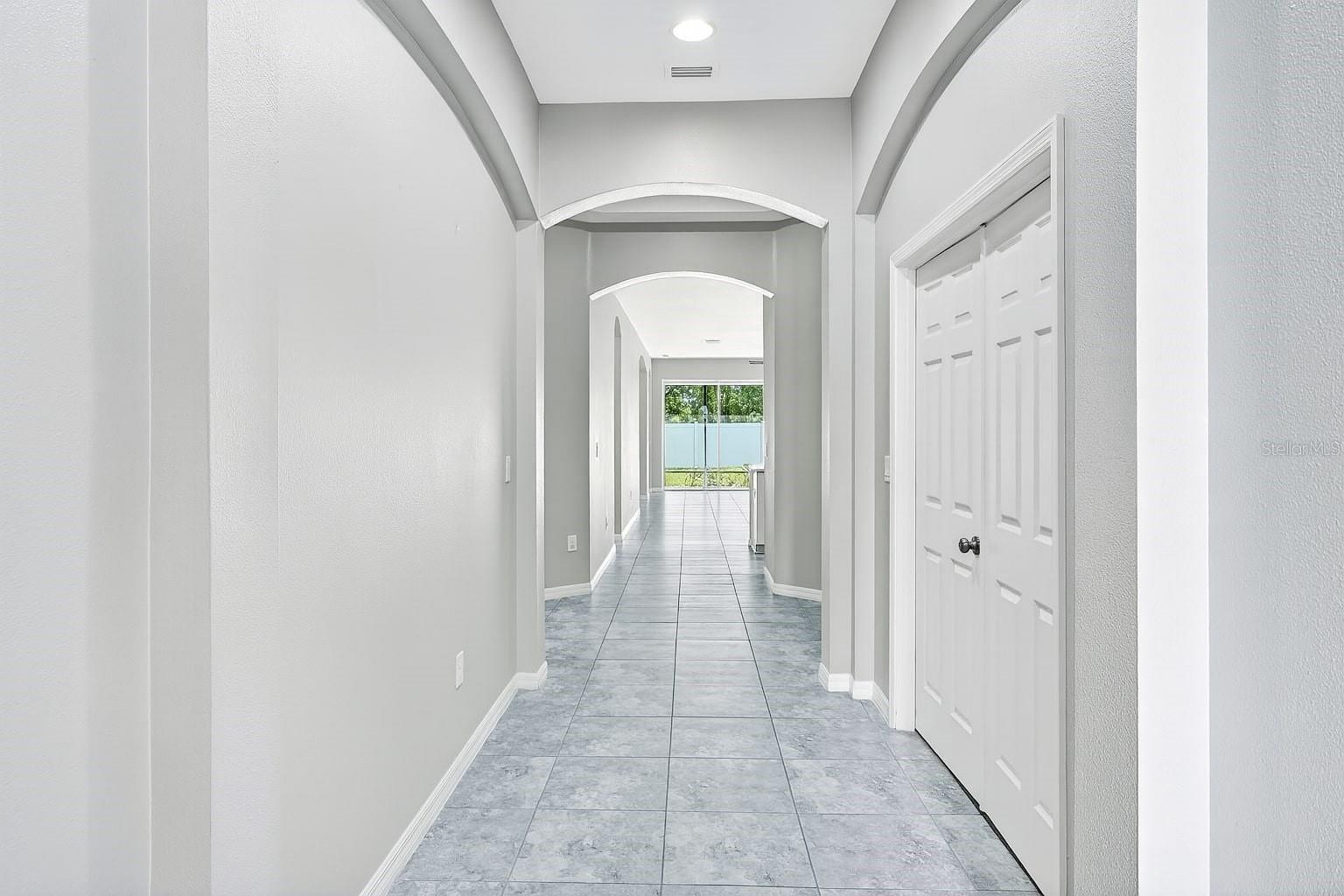 17651 BRIGHT WHEAT DR, LITHIA, FL, 33547