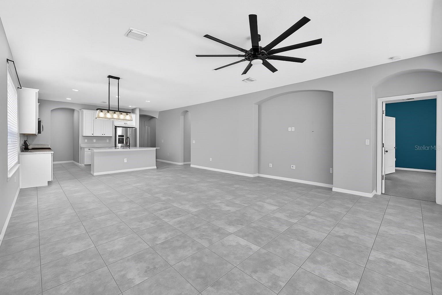 17651 BRIGHT WHEAT DR, LITHIA, FL, 33547