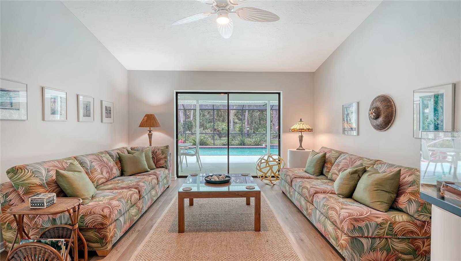 A4656378 Property Photo