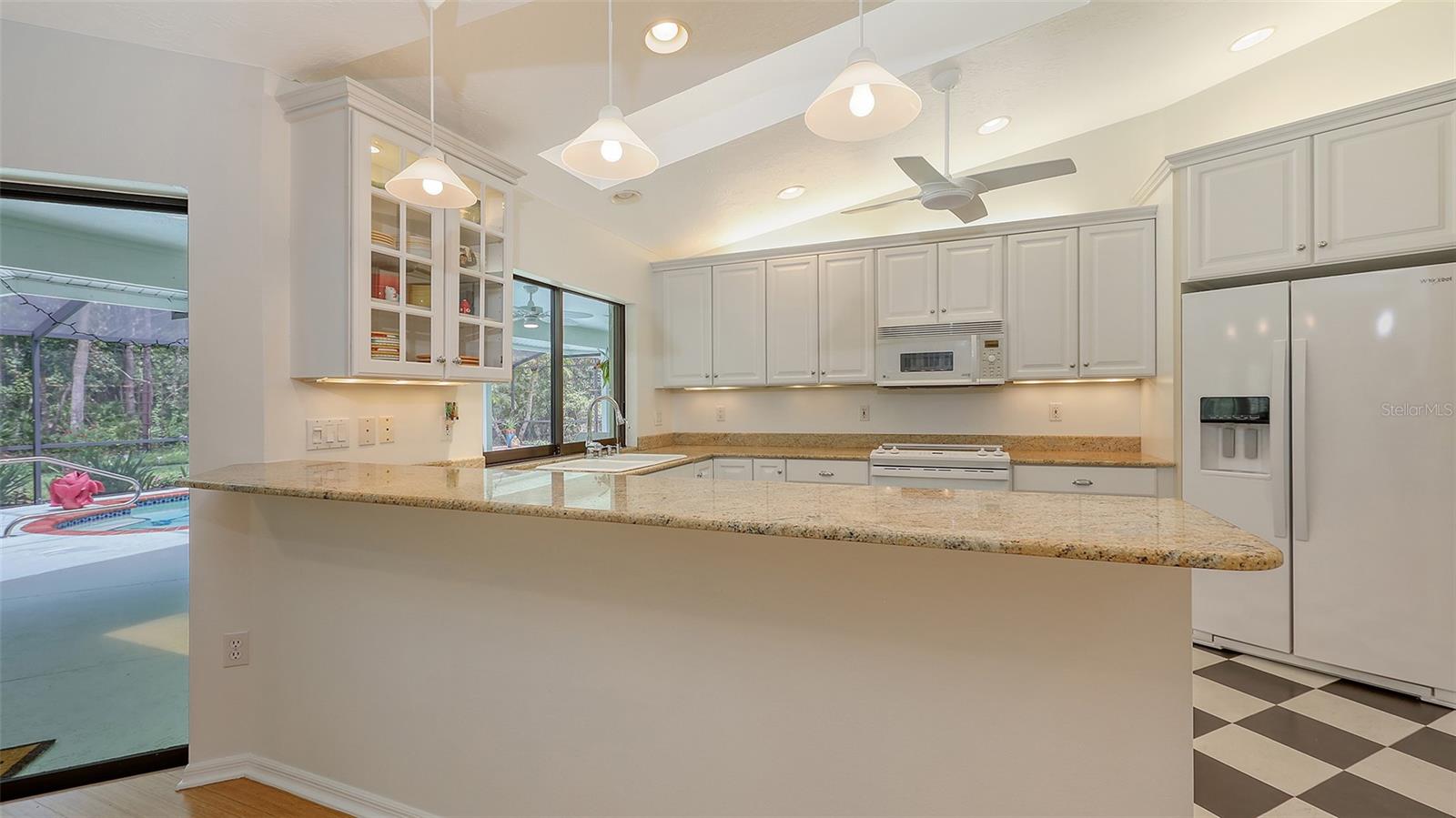 A4656378 Property Photo