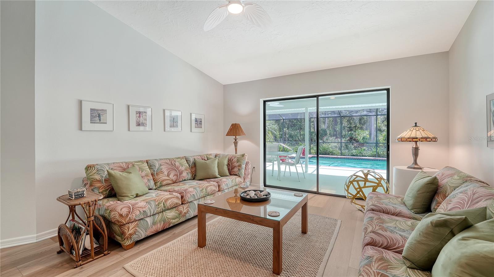 A4656378 Property Photo