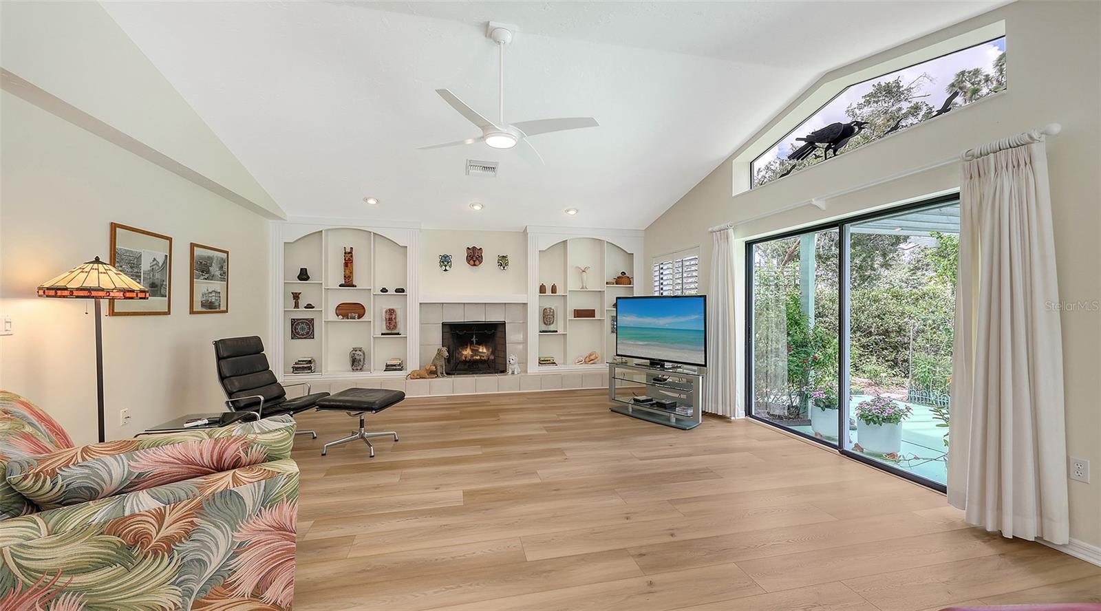 A4656378 Property Photo