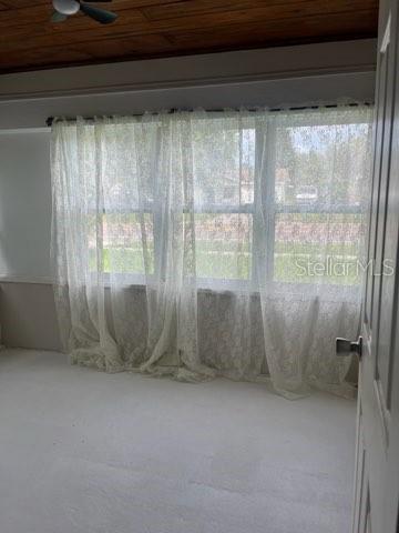 6127 CREWS LAKE RD, LAKELAND, FL, 33812