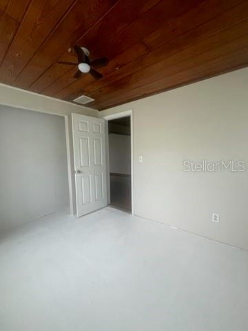 6127 CREWS LAKE RD, LAKELAND, FL, 33812