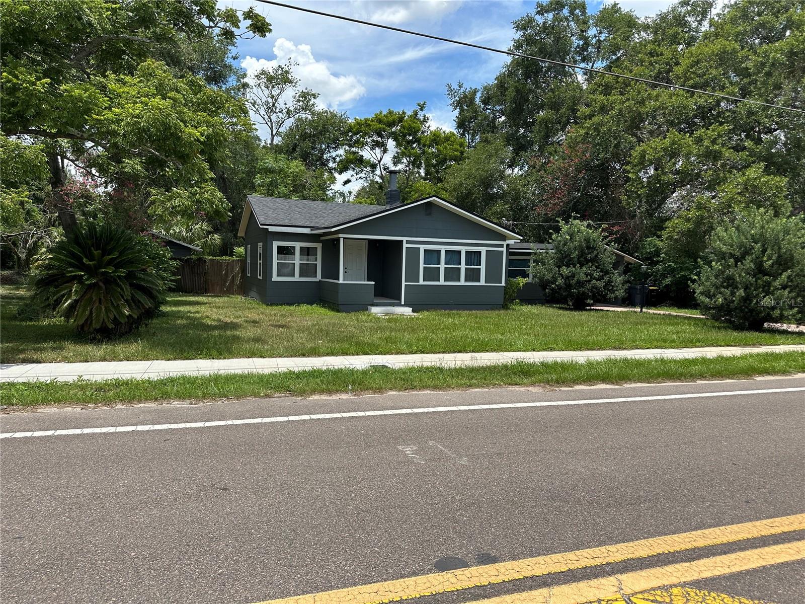 6127 CREWS LAKE RD, LAKELAND, FL, 33812