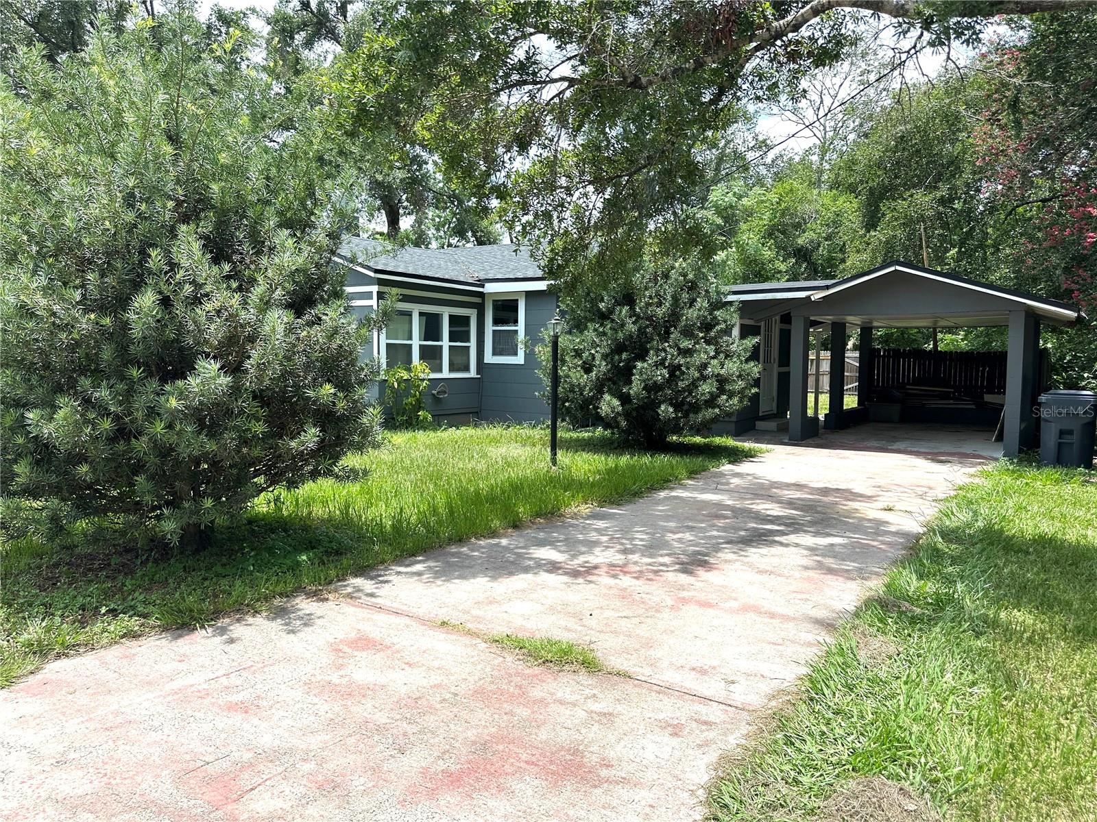 6127 CREWS LAKE RD, LAKELAND, FL, 33812