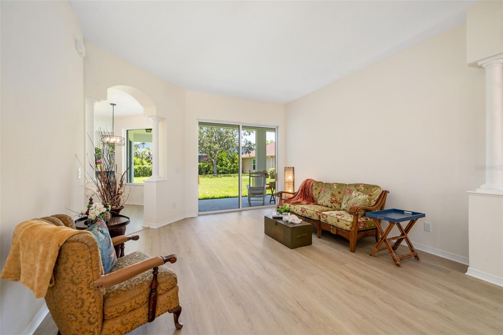 A4656385 Property Photo