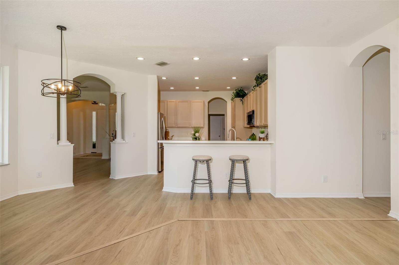 A4656385 Property Photo
