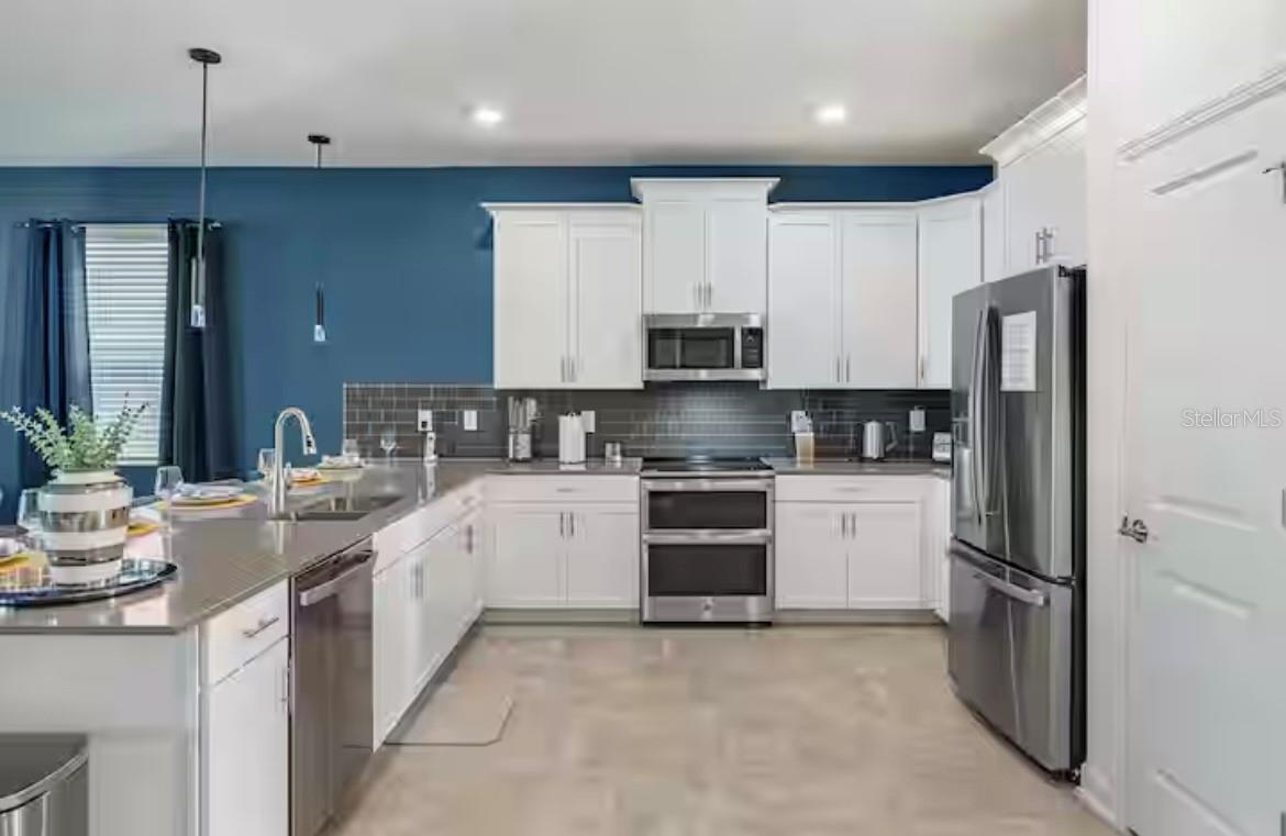 9126 SOMMERSET HILLS DR, DAVENPORT, FL, 33896