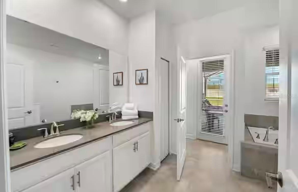 9126 SOMMERSET HILLS DR, DAVENPORT, FL, 33896