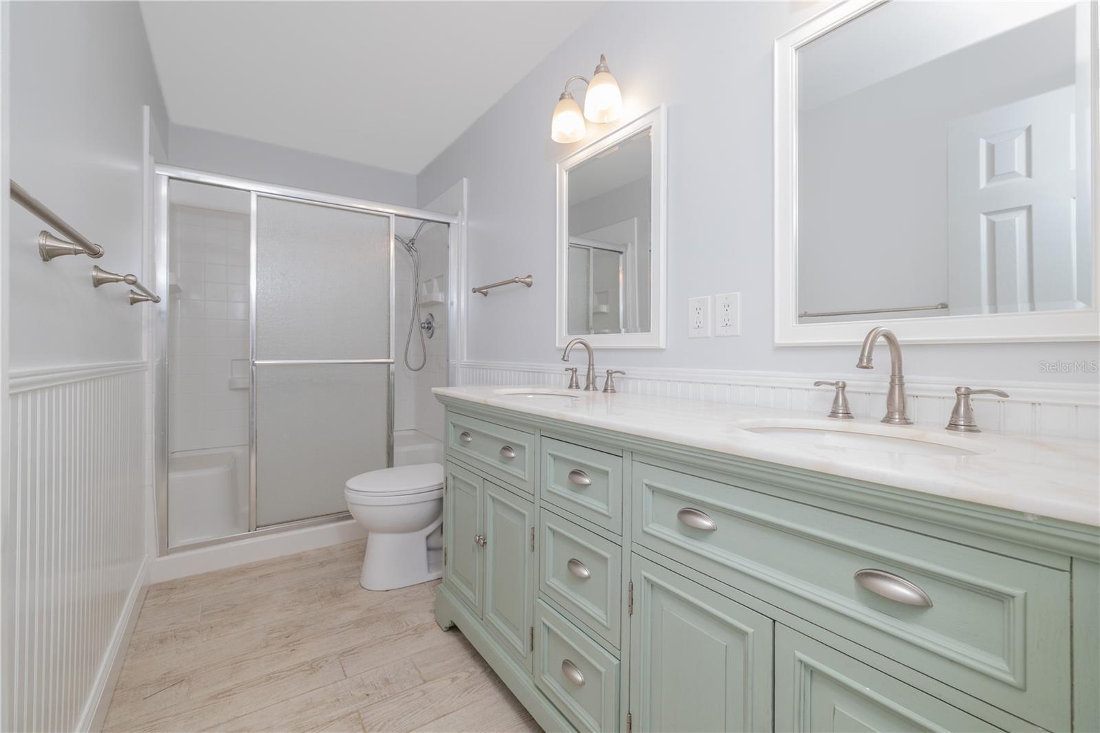 2617 PINE TREE DR, EDGEWATER, FL, 32141