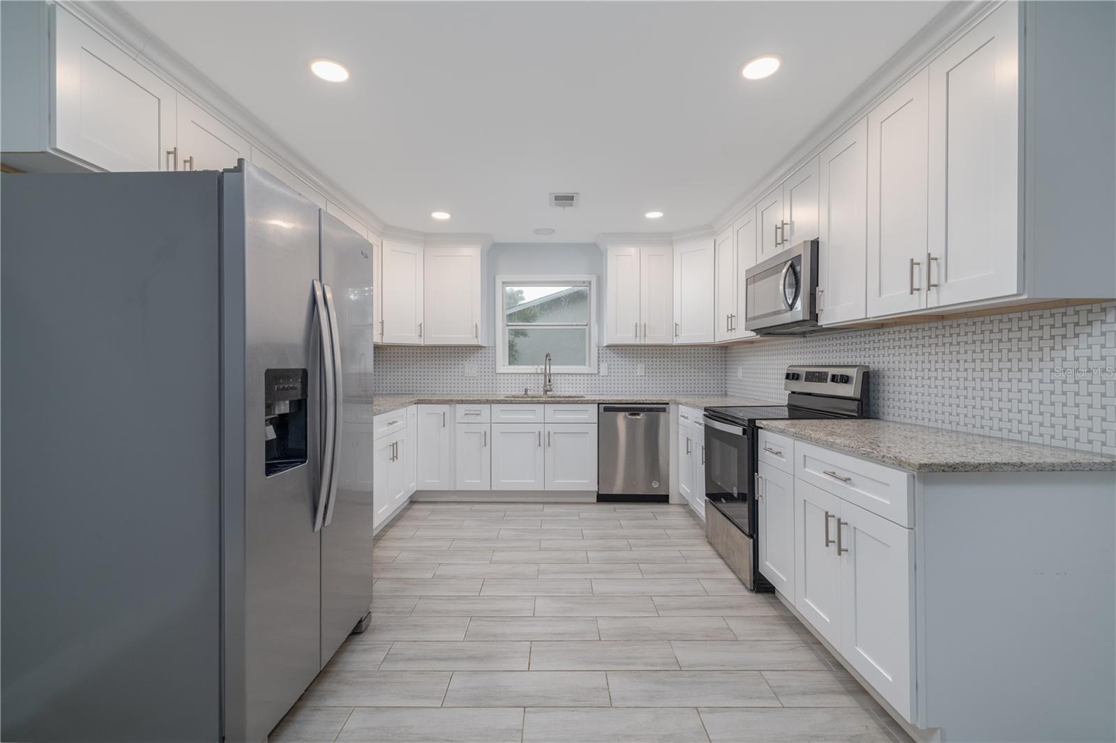 2617 PINE TREE DR, EDGEWATER, FL, 32141