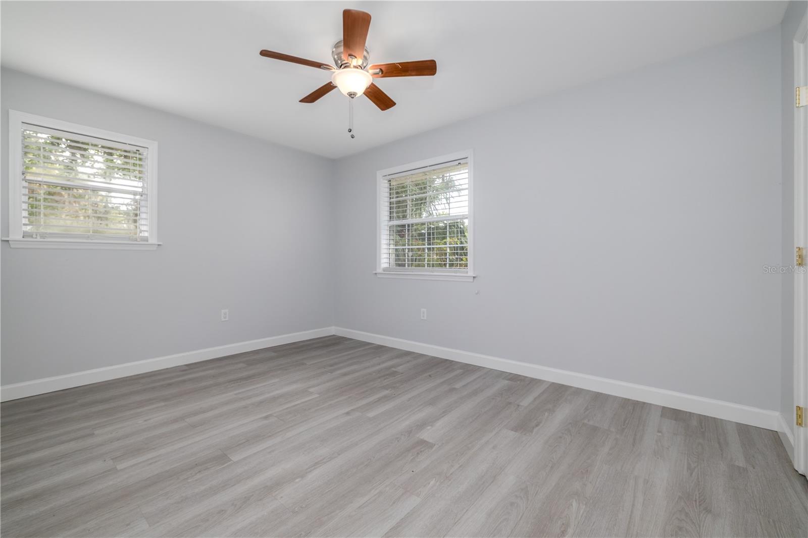 2617 PINE TREE DR, EDGEWATER, FL, 32141