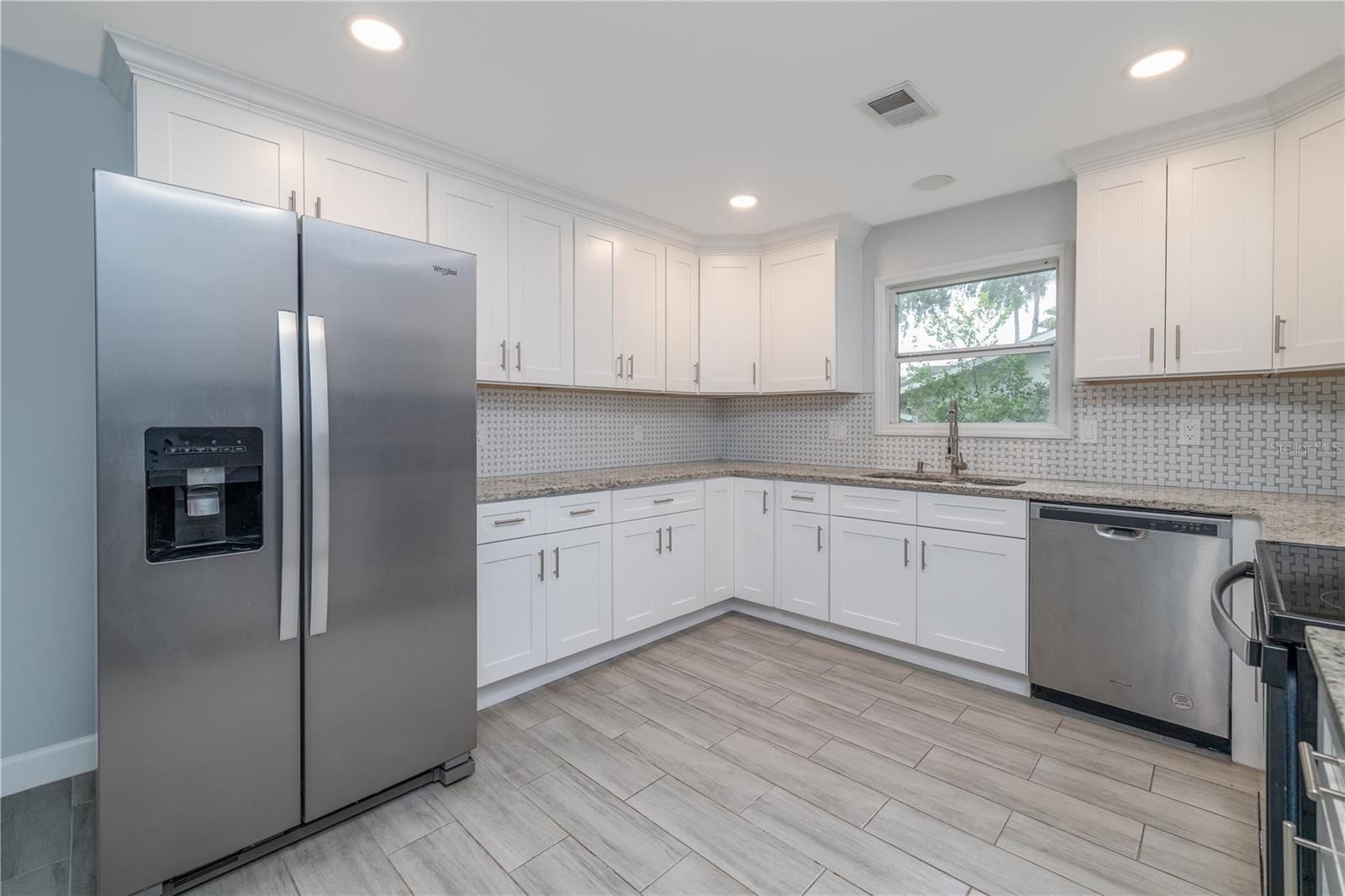 2617 PINE TREE DR, EDGEWATER, FL, 32141