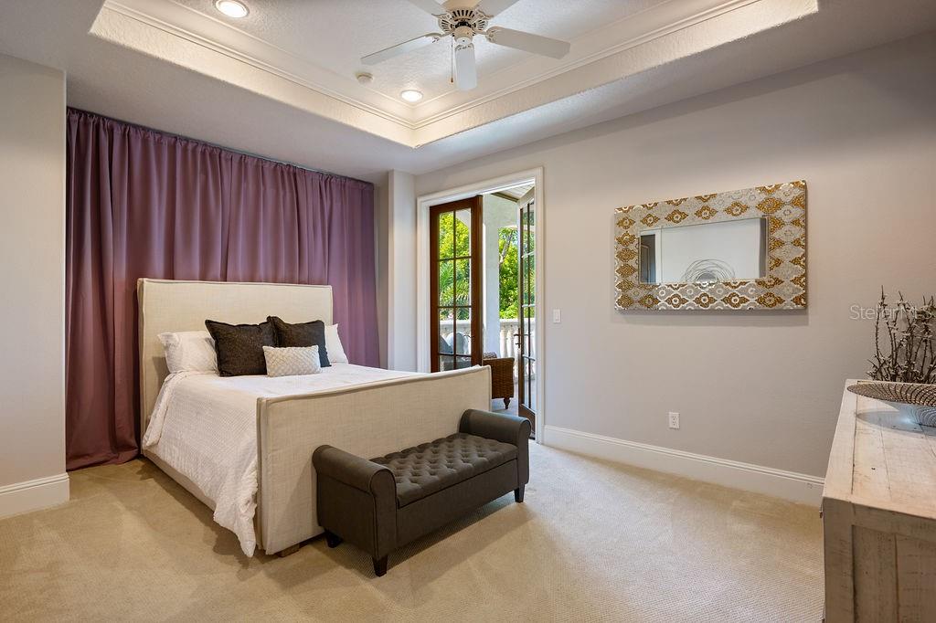 O6319674 Property Photo