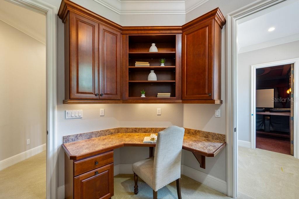 O6319674 Property Photo