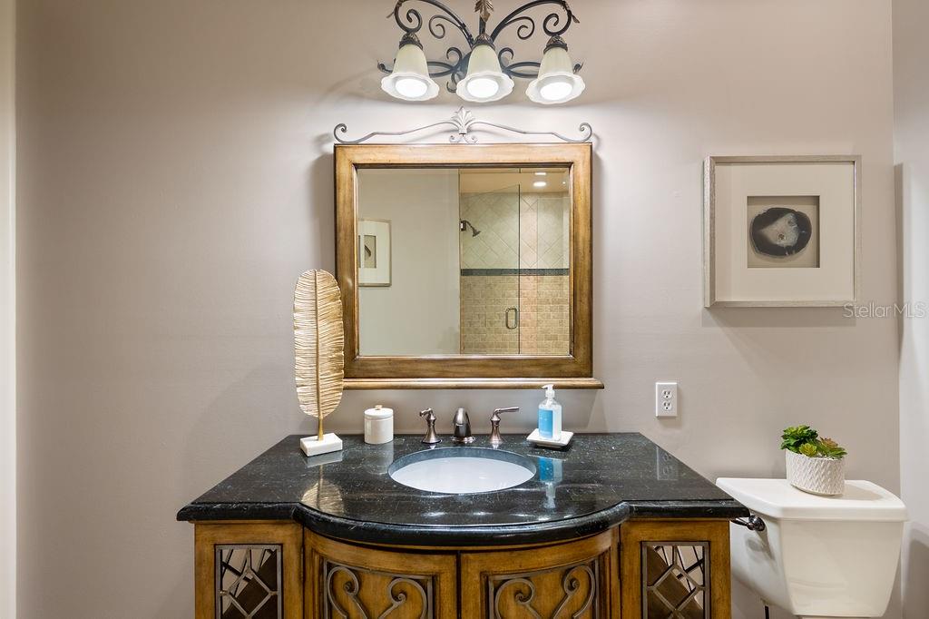 O6319674 Property Photo